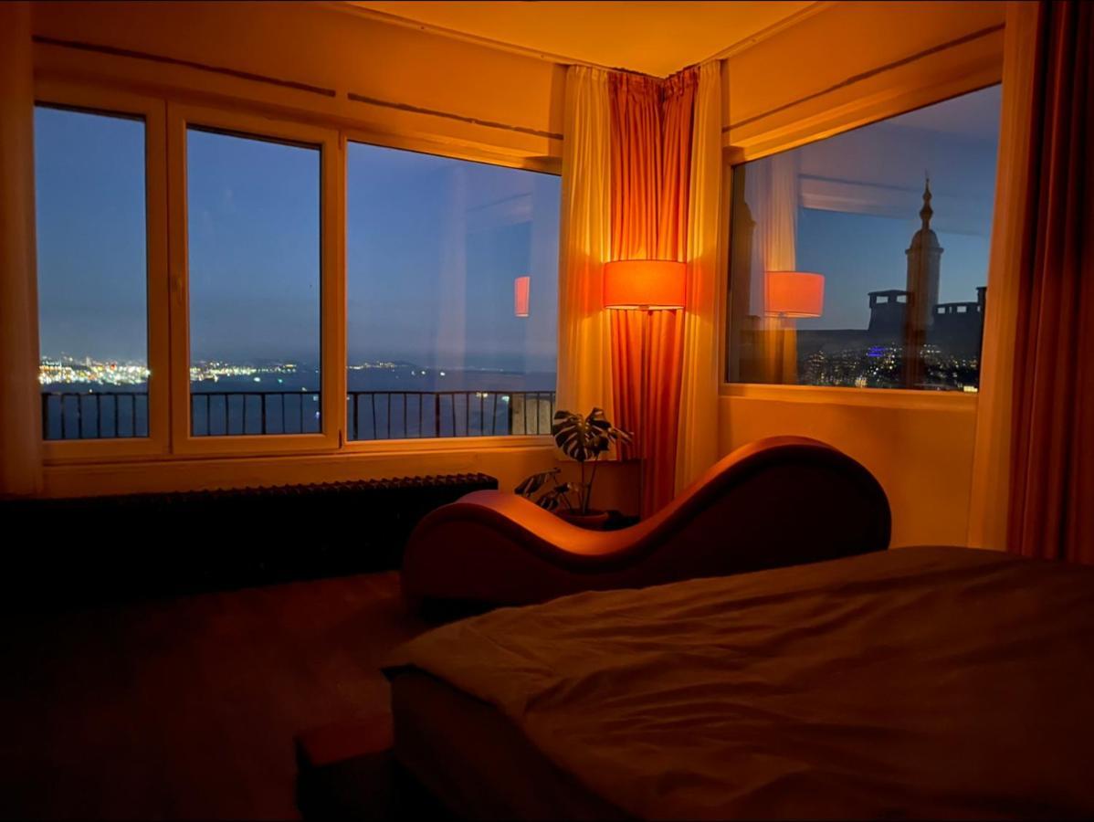 Apartamento Art Loft , 270* Full Sea View In Cihangir Estambul Exterior foto